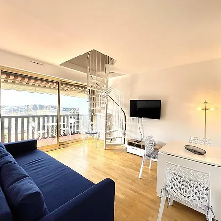Le Castel Cls Apartment